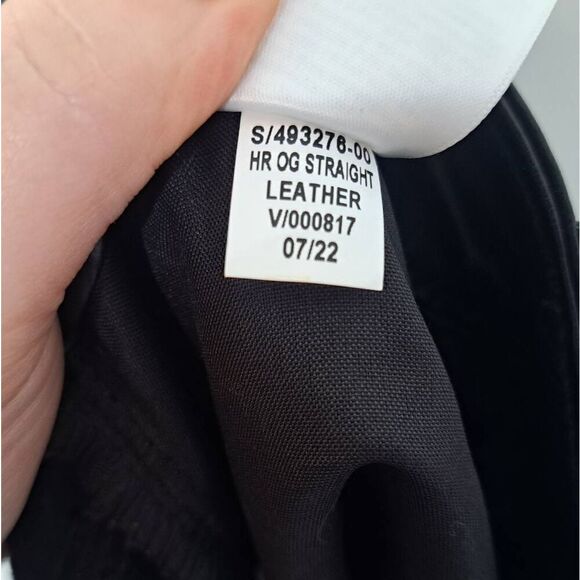 Old Navy Women's Plus Size OG High Rise Straight Vegan Leather size 18 Tall NWOT - Picture 6 of 7